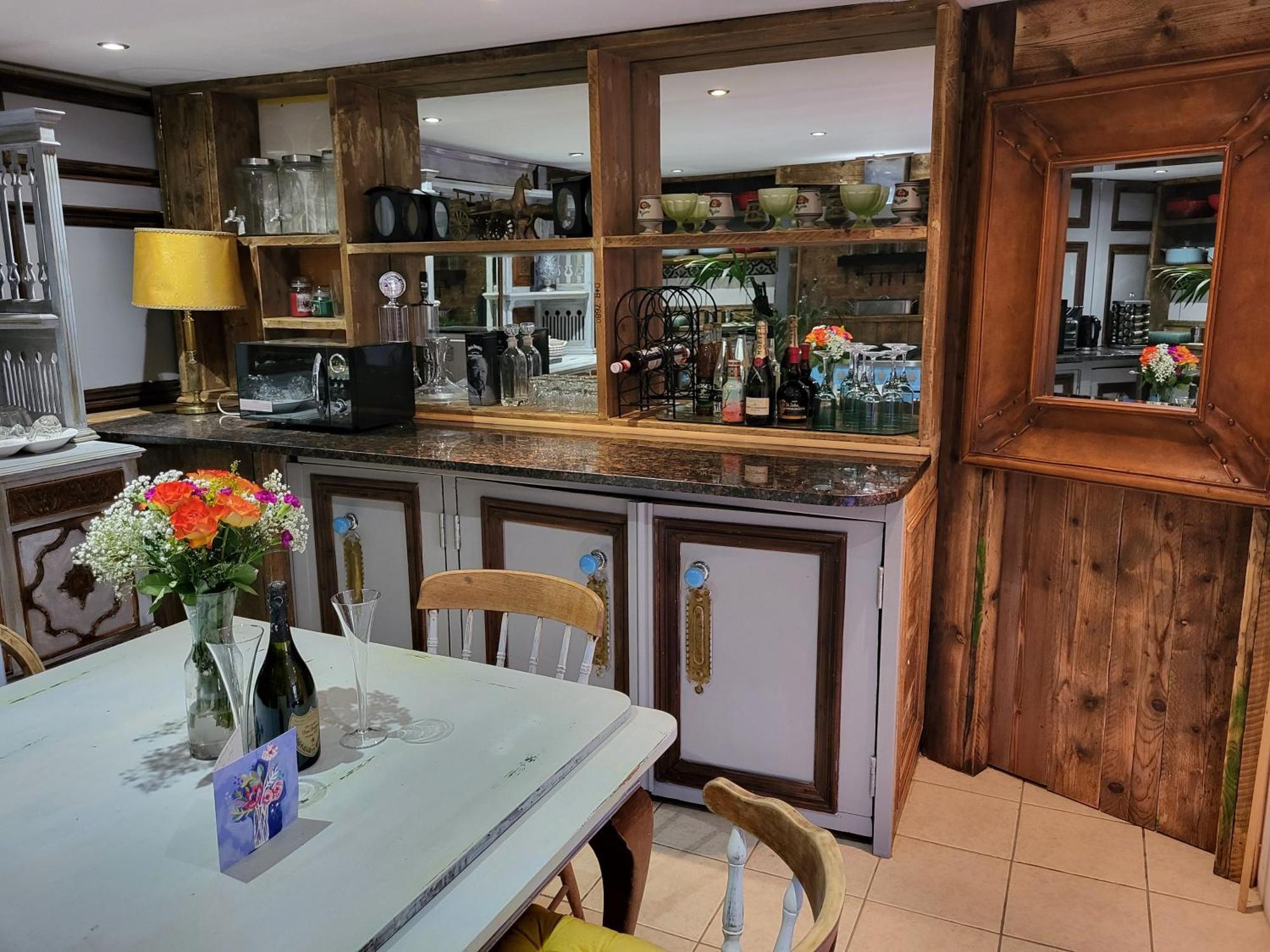 Seaside Hideaway St Leonards Apartment Хейстингс Екстериор снимка