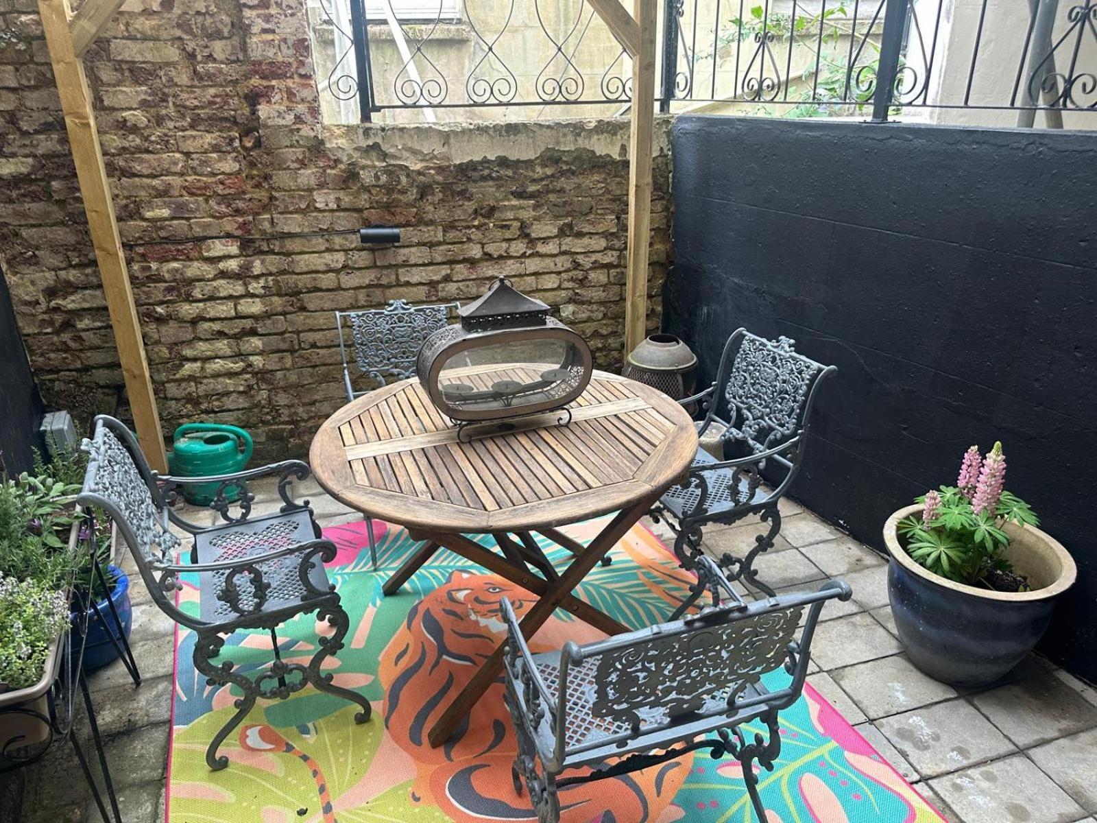 Seaside Hideaway St Leonards Apartment Хейстингс Екстериор снимка